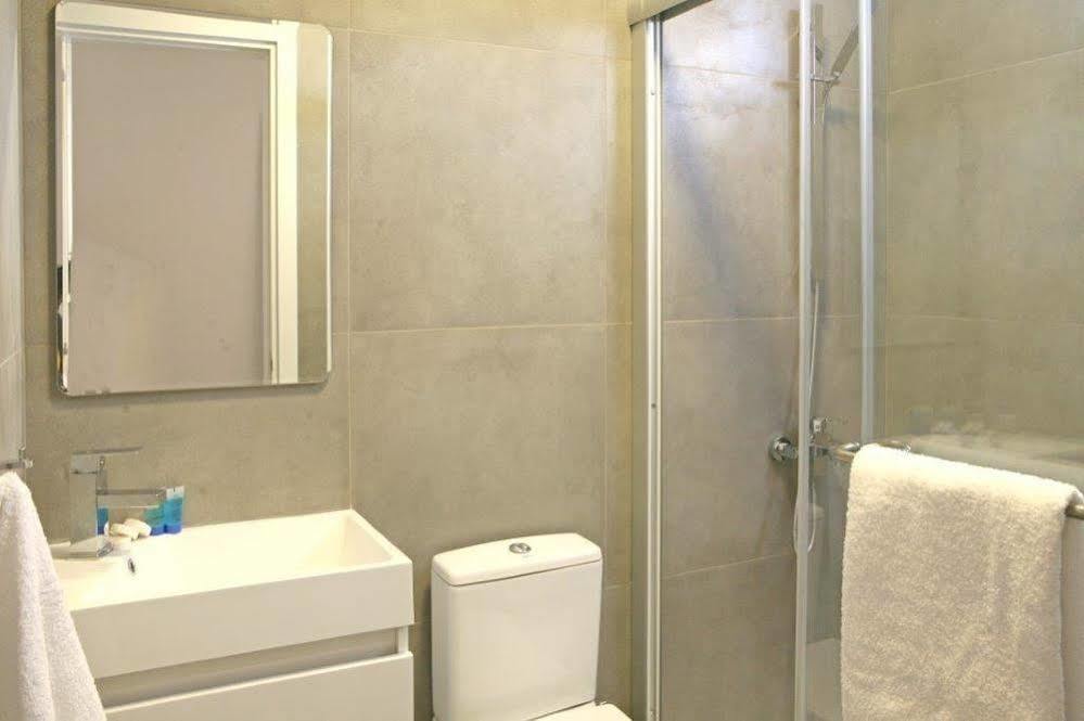 Corina Suites And Apartments リマソール エクステリア 写真